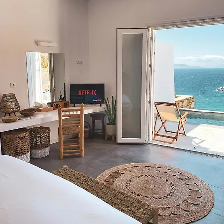 Pino Di Loto Boutique Bed and Breakfast Κίνι