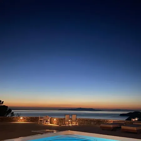 Pino Di Loto Boutique Bed & Breakfast Kini