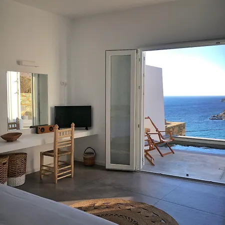 Pino Di Loto Boutique 4* Κίνι
