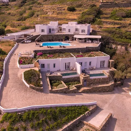 Pino Di Loto Boutique 4* Κίνι
